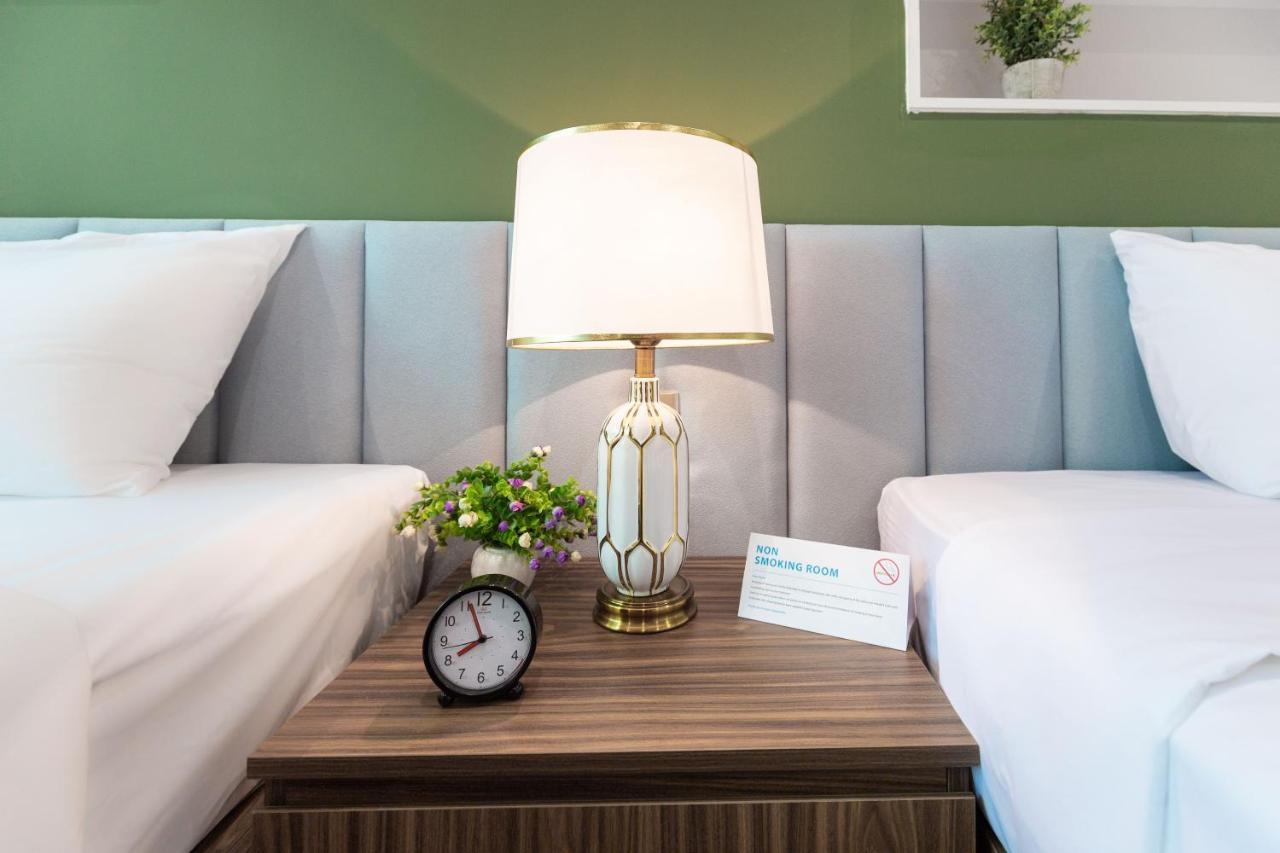 Cozrum Smart - First Target Hotel مدينة هوشي منه المظهر الخارجي الصورة